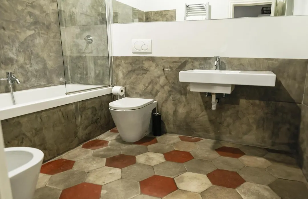 Stylish Roman Loft In Monti Area, Near Colosseum-1