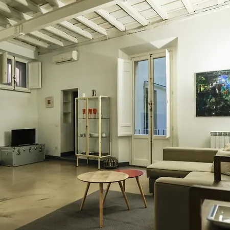 Stylish Roman Loft In Monti Area, Near Colosseum-2